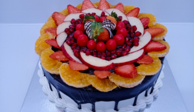 Fresh Fruit Gateaux