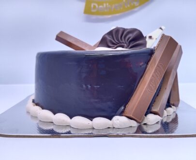 choco-kit-kat-delight-cakes-coimbatore-1